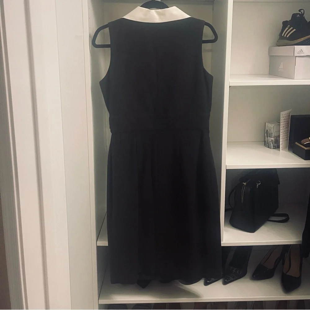 Black and white wrap dress with cute belt tie - Picture 3 of 6